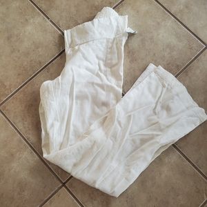 3 pairs of maternity pants.